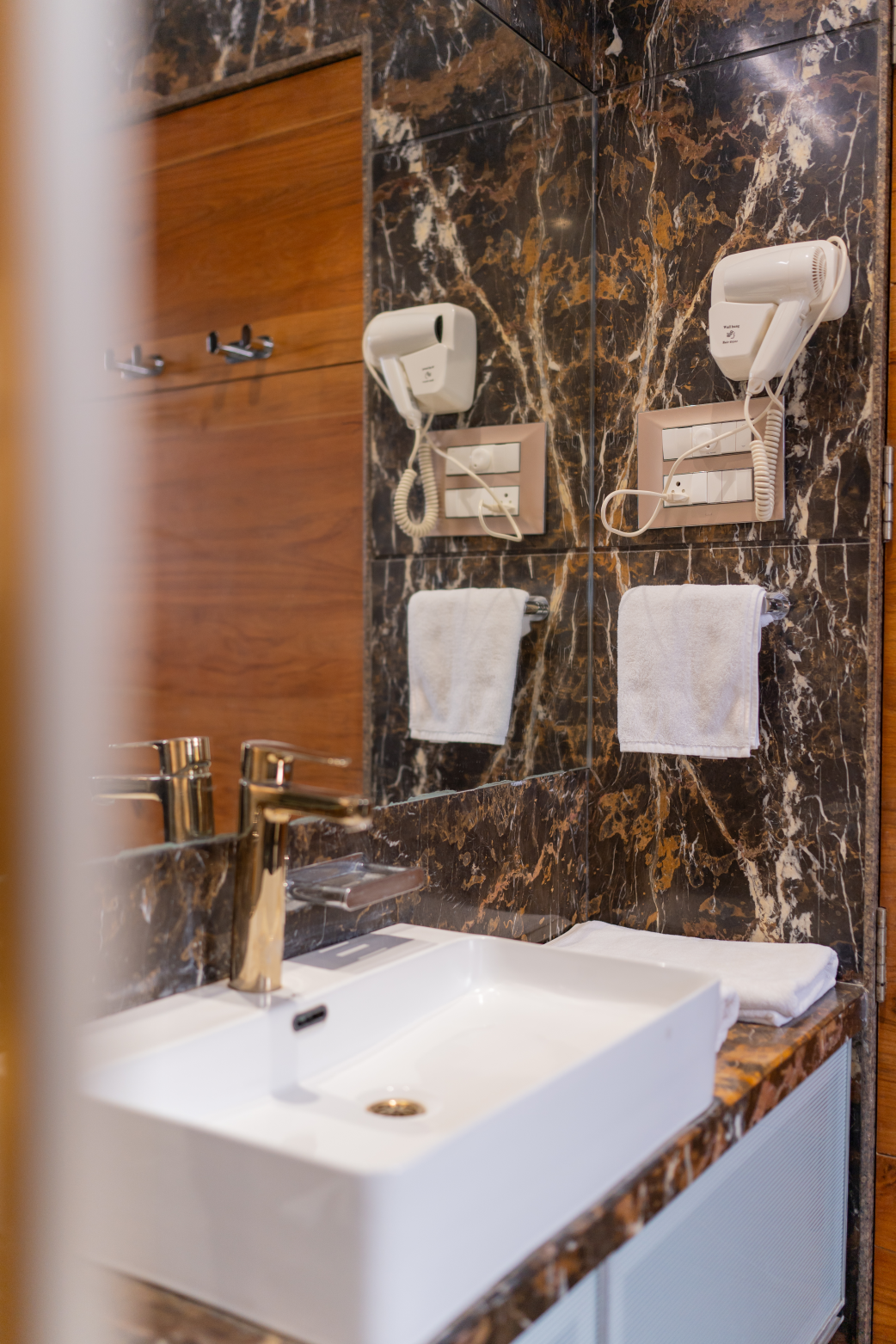 Resort Style Bathrooms